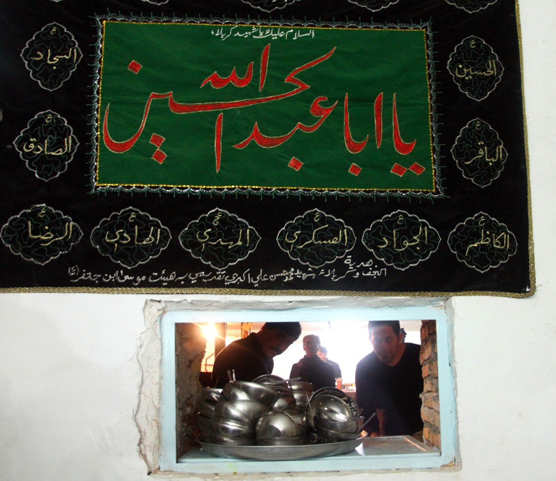 سوگواره سوم-عکس 20-الهام شیردل-جلسه هیأت فضای بیرونی