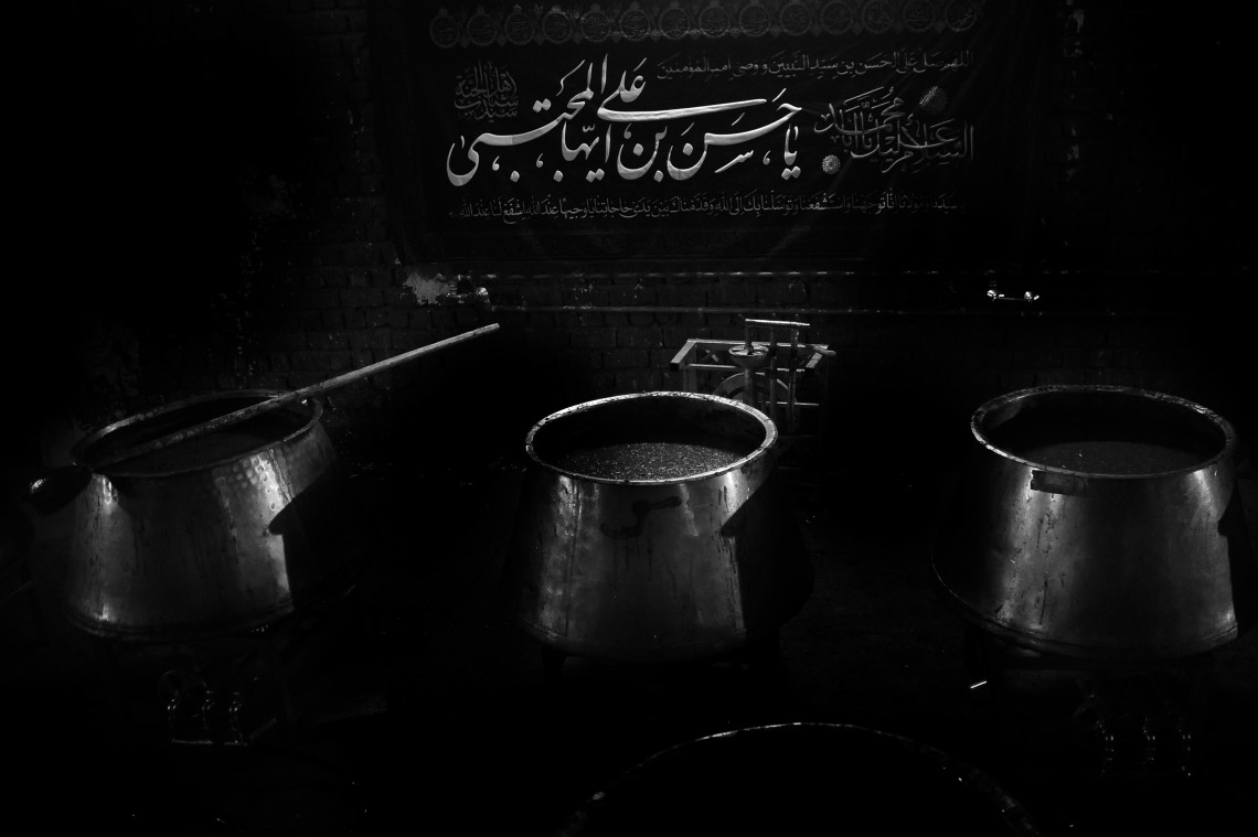 سوگواره سوم-عکس 23-محسن قائمی امیری-جلسه هیأت فضای بیرونی