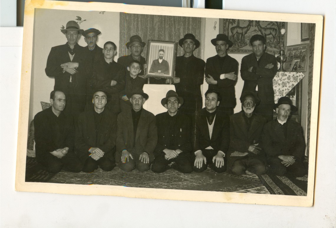 سوگواره سوم-عکس 3-اصغر محمد زاده-جلسه هیأت یادبود