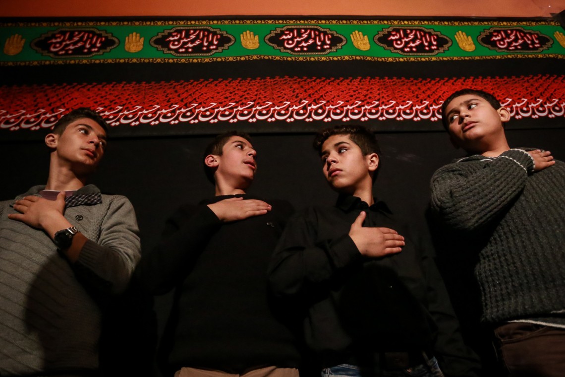 سوگواره سوم-عکس 16-میثم ملکی قزوینی-جلسه هیأت فضای داخلی