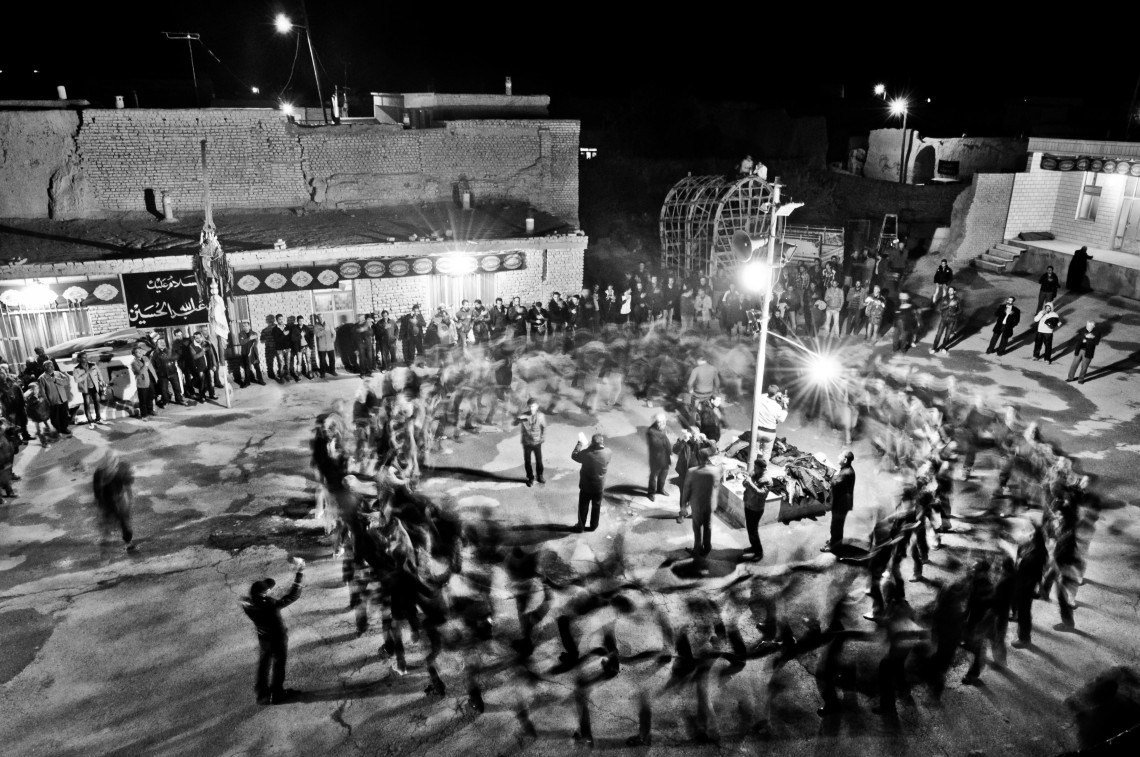 سوگواره دوم-عکس 13-امیر حسین علیداقی-جلسه هیأت فضای بیرونی 