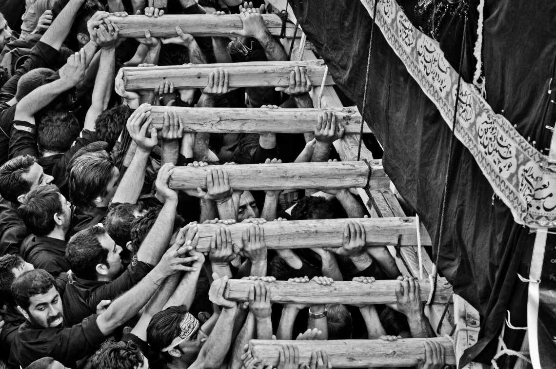 سوگواره دوم-عکس 39-امیر حسین علیداقی-جلسه هیأت فضای داخلی