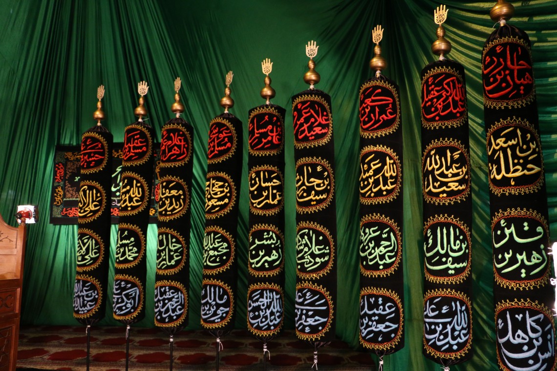  سومین سوگواره عاشورایی پوستر هیأت-علی اصغر دشمیر-بخش جنبی-فضاسازی هیأت (دکور