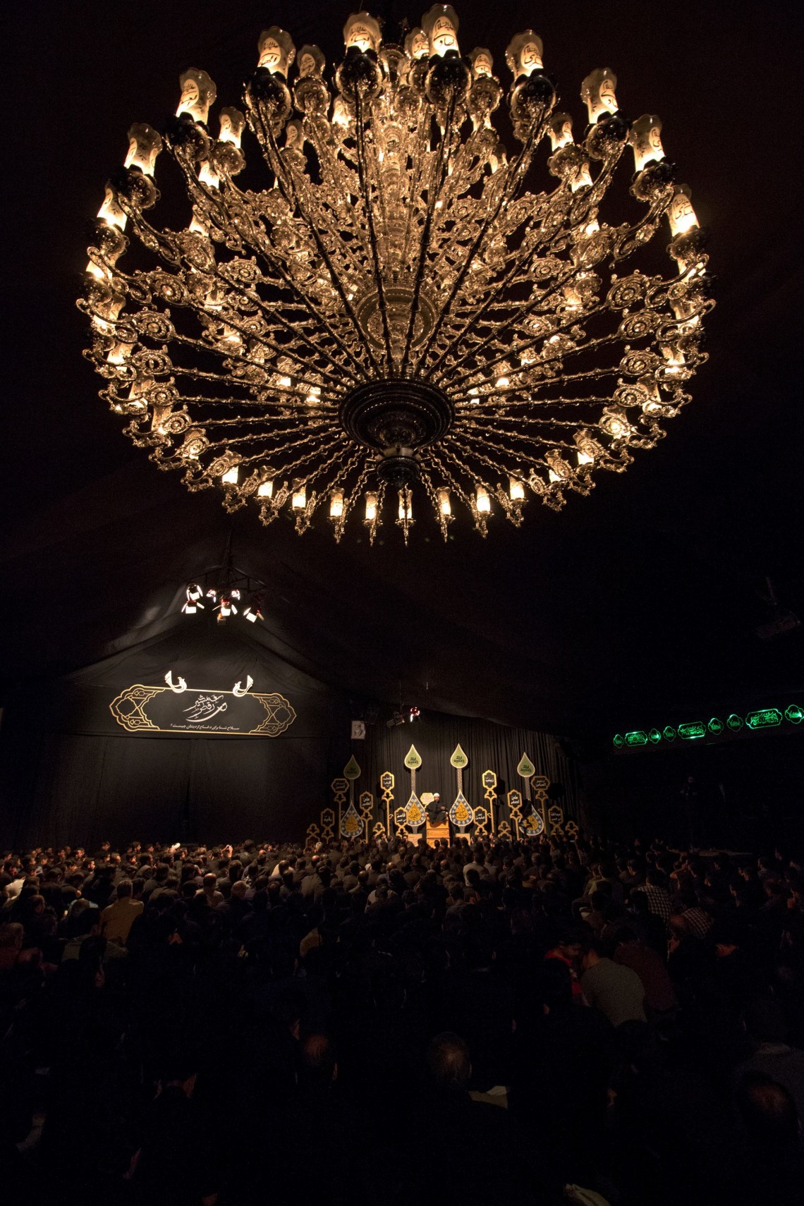 سوگواره چهارم-عکس 8-محمد حسين دهقاني-جلسه هیأت فضای داخلی