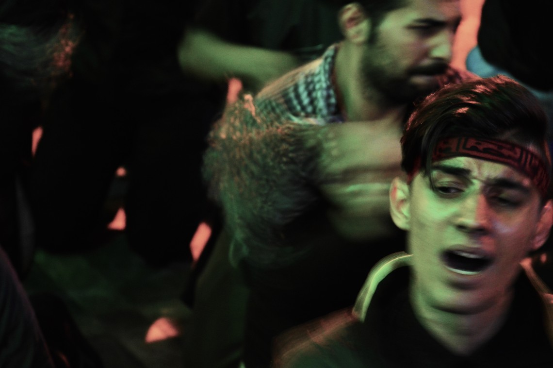 سوگواره چهارم-عکس 1-امیر عباس ذوالقدر-جلسه هیأت فضای داخلی