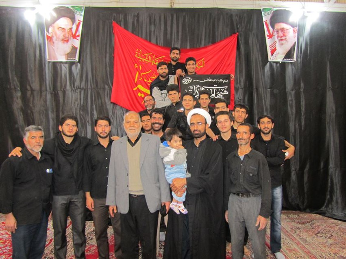 سوگواره چهارم-عکس 1-احسان اله  منصوریان-جلسه هیأت یادبود