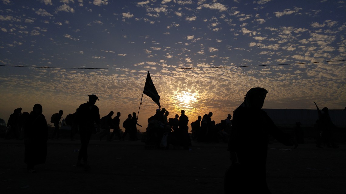 سوگواره چهارم-عکس 5-مسلم محمدی-پیاده روی اربعین از نجف تا کربلا