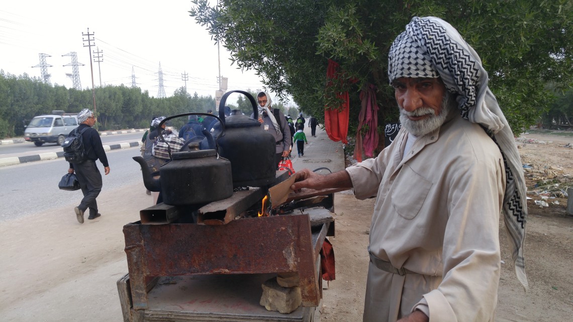 سوگواره پنجم-عکس 34-مسلم محمدی-پیاده روی اربعین از نجف تا کربلا