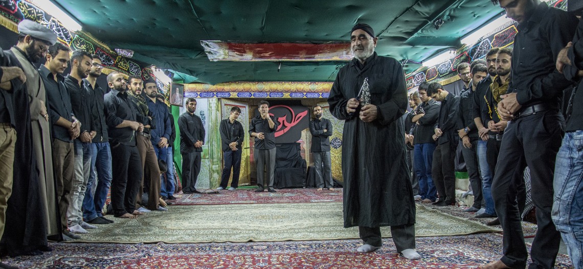 سوگواره چهارم-عکس 8-حسین امیری-جلسه هیأت فضای داخلی