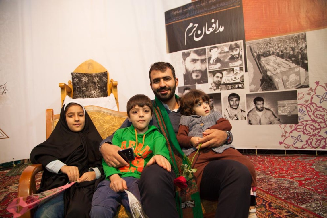 سوگواره چهارم-عکس 10-شهاب خوانساری-جلسه هیأت یادبود