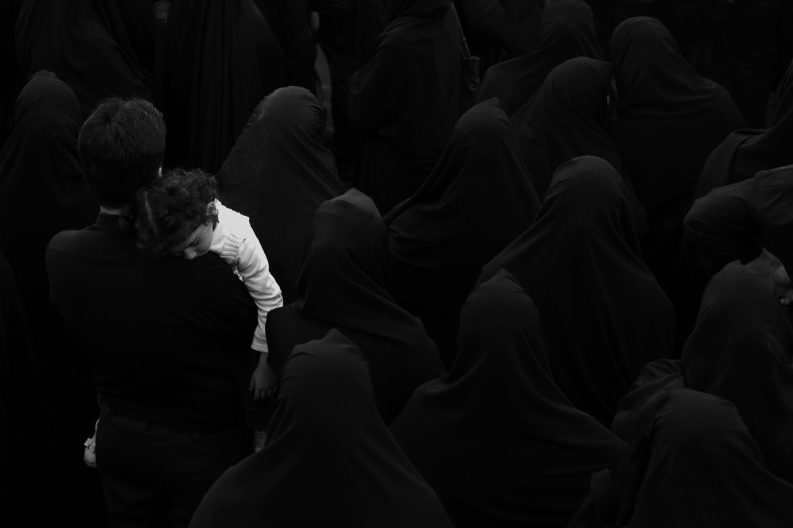 فراخوان ششمین سوگواره عاشورایی عکس هیأت-مهدی بلوری-بخش اصلی -جلسه هیأت