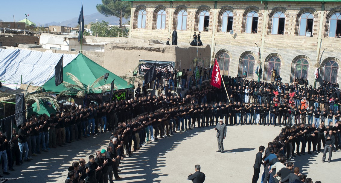 سوگواره چهارم-عکس 13-عباس آذریان-آیین های عزاداری