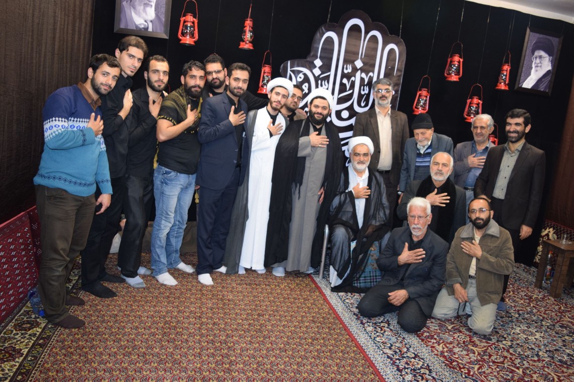 سوگواره چهارم-عکس 6-محمد مهدی شیرافکن-جلسه هیأت یادبود