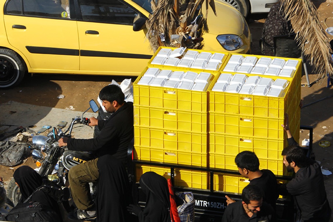 سوگواره چهارم-عکس 27-علی دوست-پیاده روی اربعین از نجف تا کربلا