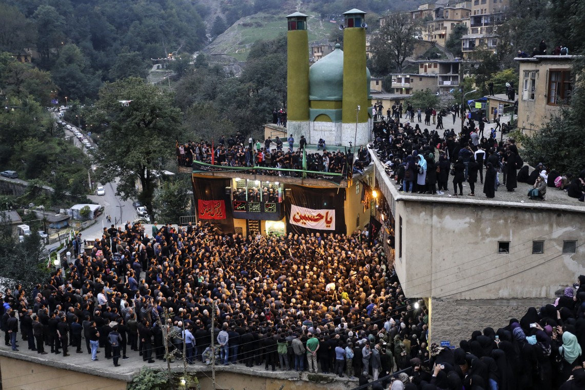 سوگواره پنجم-عکس 10-محمد مهیمنی-جلسه هیأت