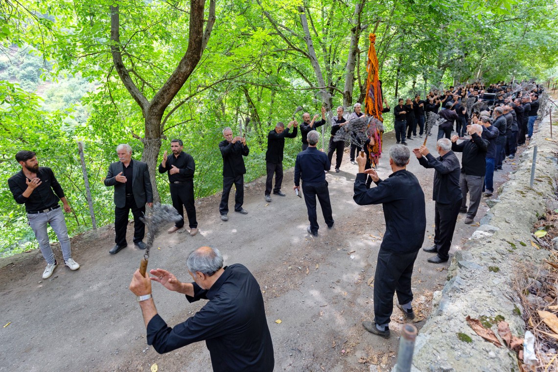 یازدهمین سوگواره عاشورایی عکس هیأت-محمدرضا بهمرام-بخش اصلی-روایت هیأت(تک عکس)