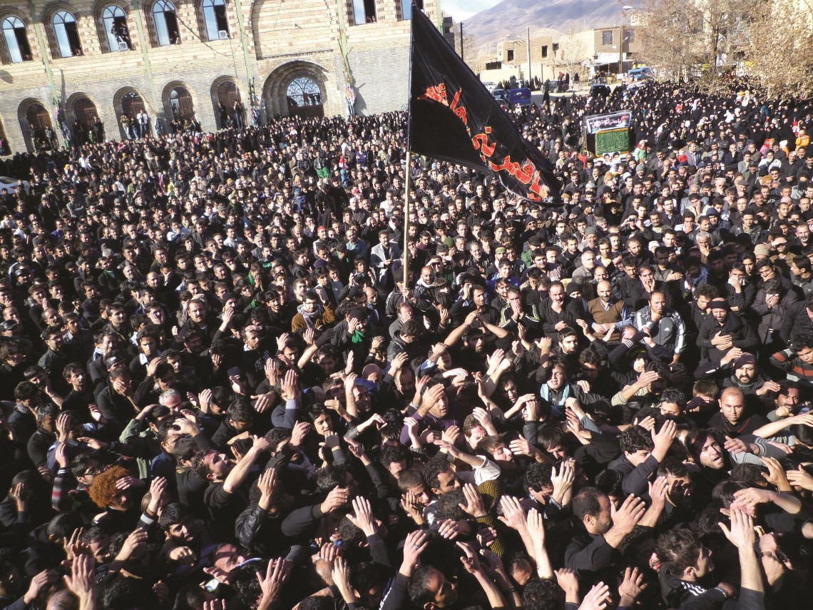 سوگواره چهارم-عکس 28-;مهناز  محمدزمانی-آیین های عزاداری