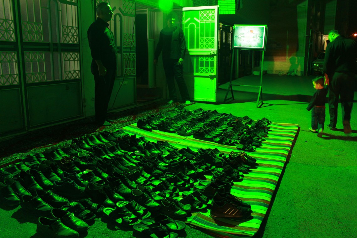 سوگواره چهارم-عکس 24-حامد اله وردی-جلسه هیأت فضای بیرونی