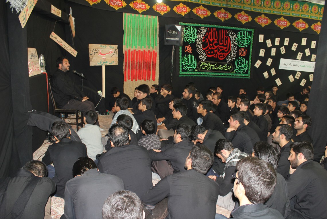 سوگواره چهارم-عکس 83-حامد اله وردی-جلسه هیأت فضای داخلی