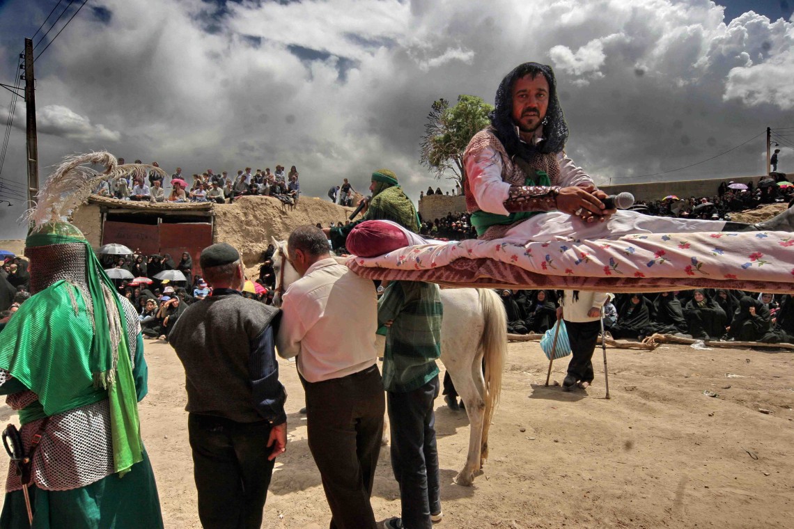 سوگواره چهارم-عکس 10-جمشید فرجوندفردا-آیین های عزاداری