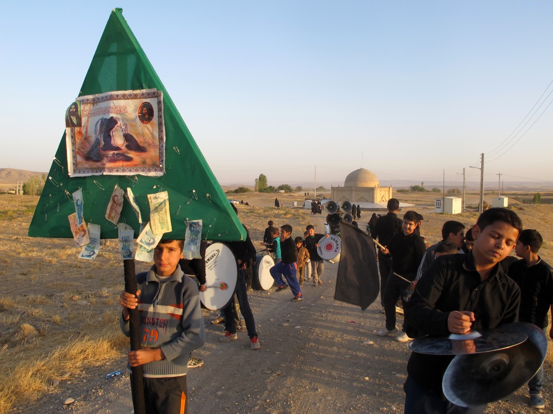 سوگواره پنجم-عکس 11-حسین شهبازی-جلسه هیأت