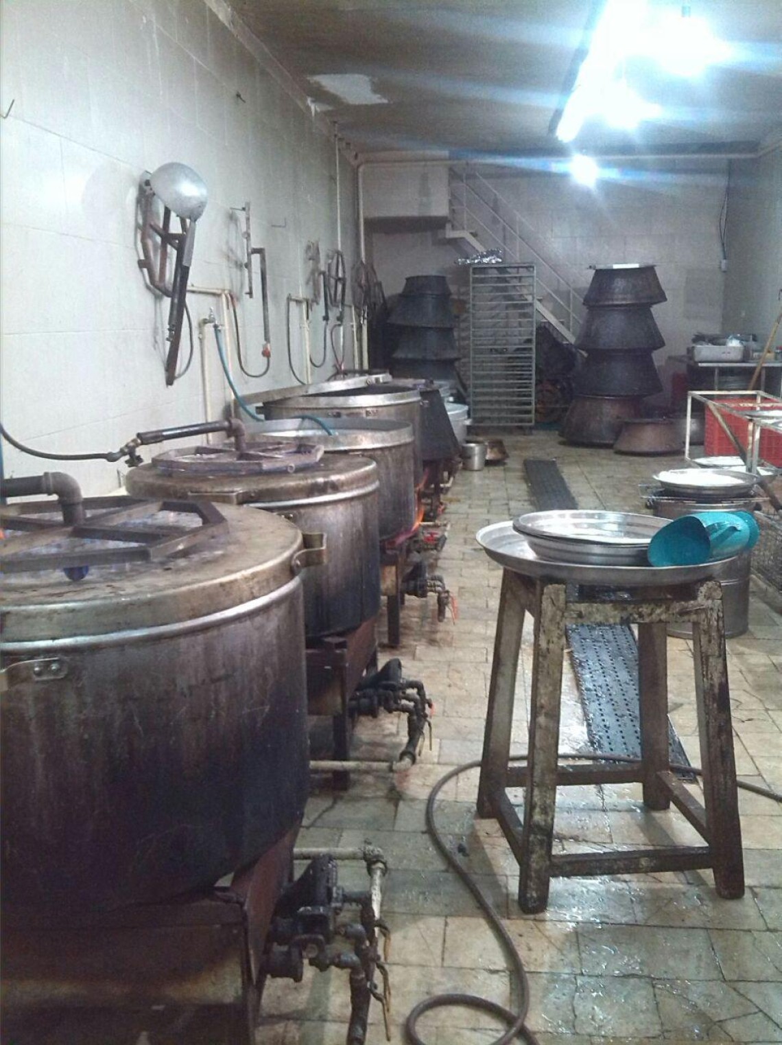 سوگواره چهارم-عکس 14-امیر خندان-جلسه هیأت فضای بیرونی