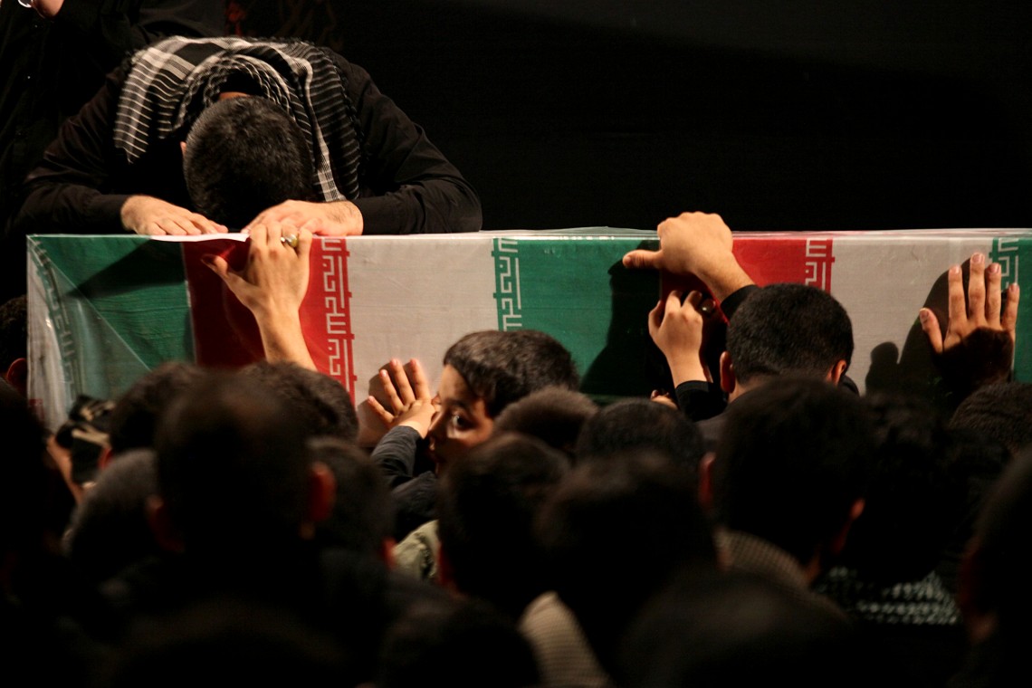 سوگواره چهارم-عکس 33-عبدالحسین بدرلو-جلسه هیأت فضای داخلی