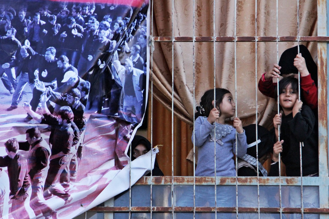 سوگواره چهارم-عکس 2-عقیل مهقانی-جلسه هیأت فضای بیرونی