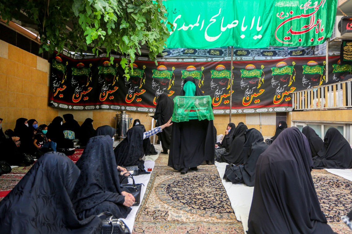 دهمین سوگواره عاشورایی عکس هیأت-بهزاد علیپور-مجالس احیای امراهل‌البیت علیهم‌السلام تک عکس-دوربین دیجیتال