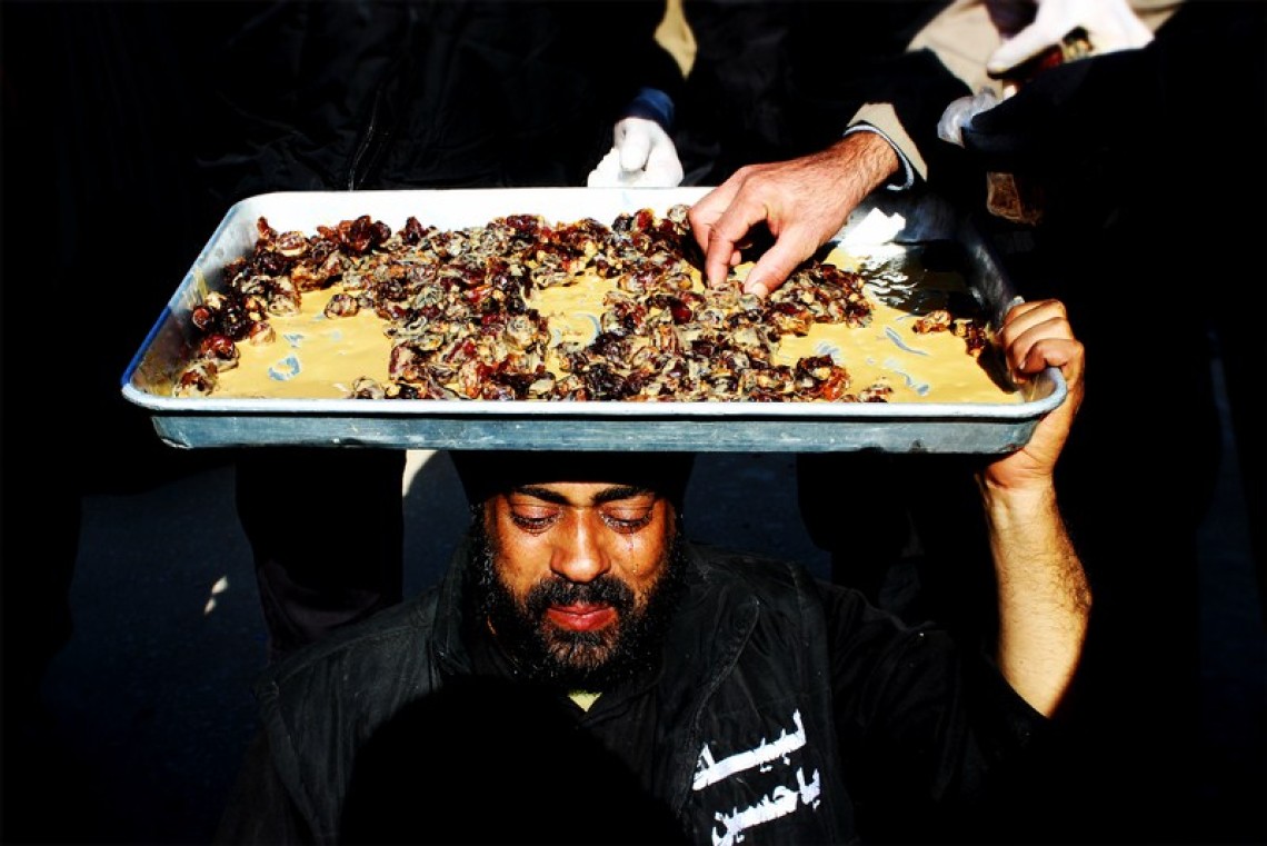 سوگواره چهارم-عکس 41-صبیه خلج-پیاده روی اربعین از نجف تا کربلا