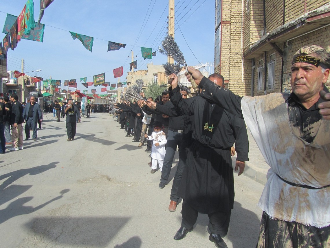 سوگواره چهارم-عکس 7-شاپور شامحمدی-آیین های عزاداری