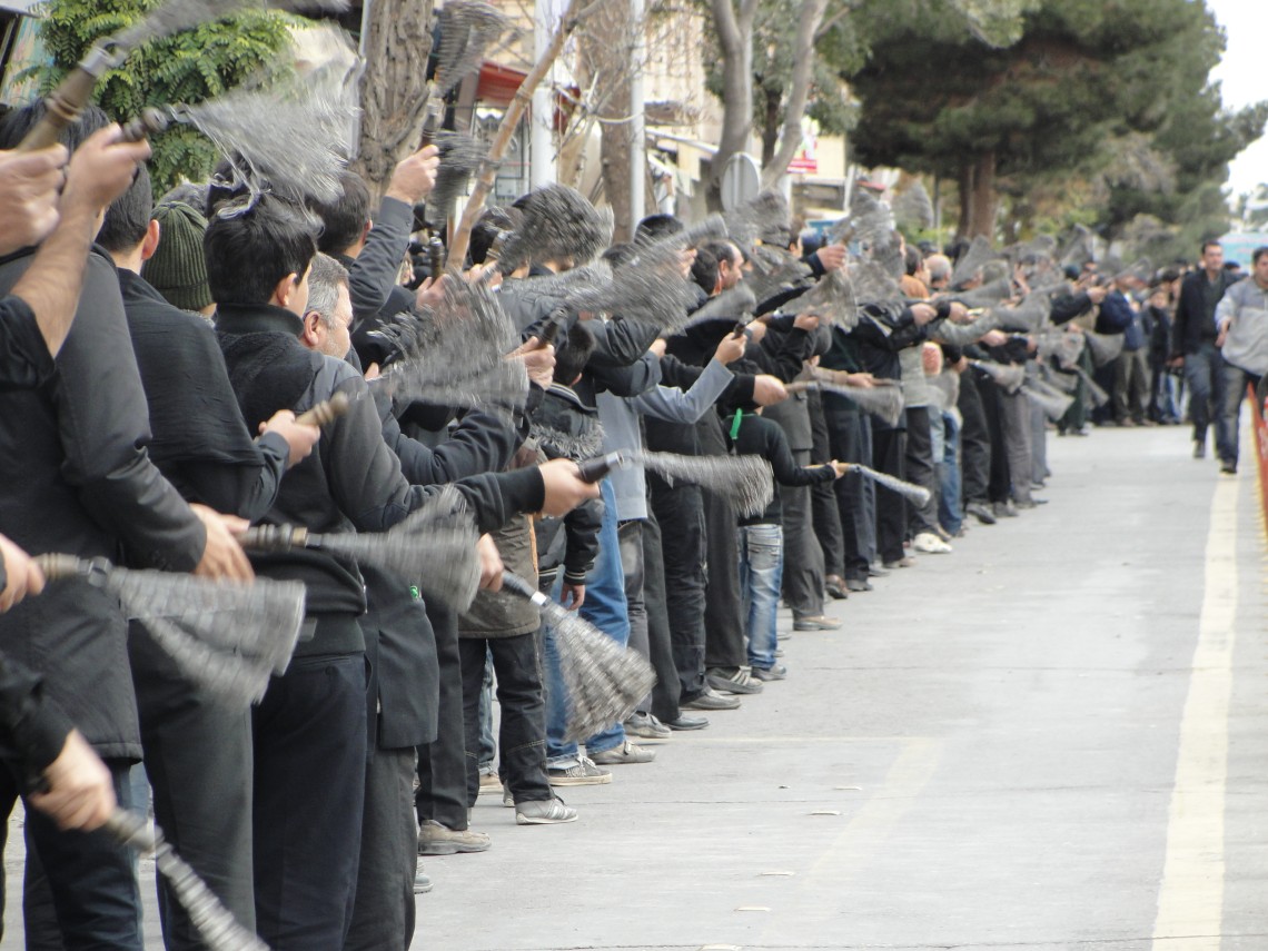 سوگواره چهارم-عکس 18-مهدی برآبادی-آیین های عزاداری