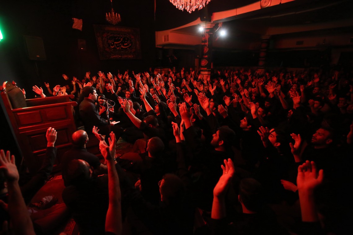 سوگواره چهارم-عکس 14-سیدامیرهاشم دهقانی-جلسه هیأت فضای داخلی