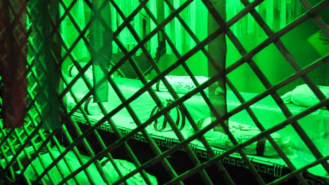 سوگواره چهارم-عکس 12-ابراهیم محمد قاسمی-جلسه هیأت فضای بیرونی