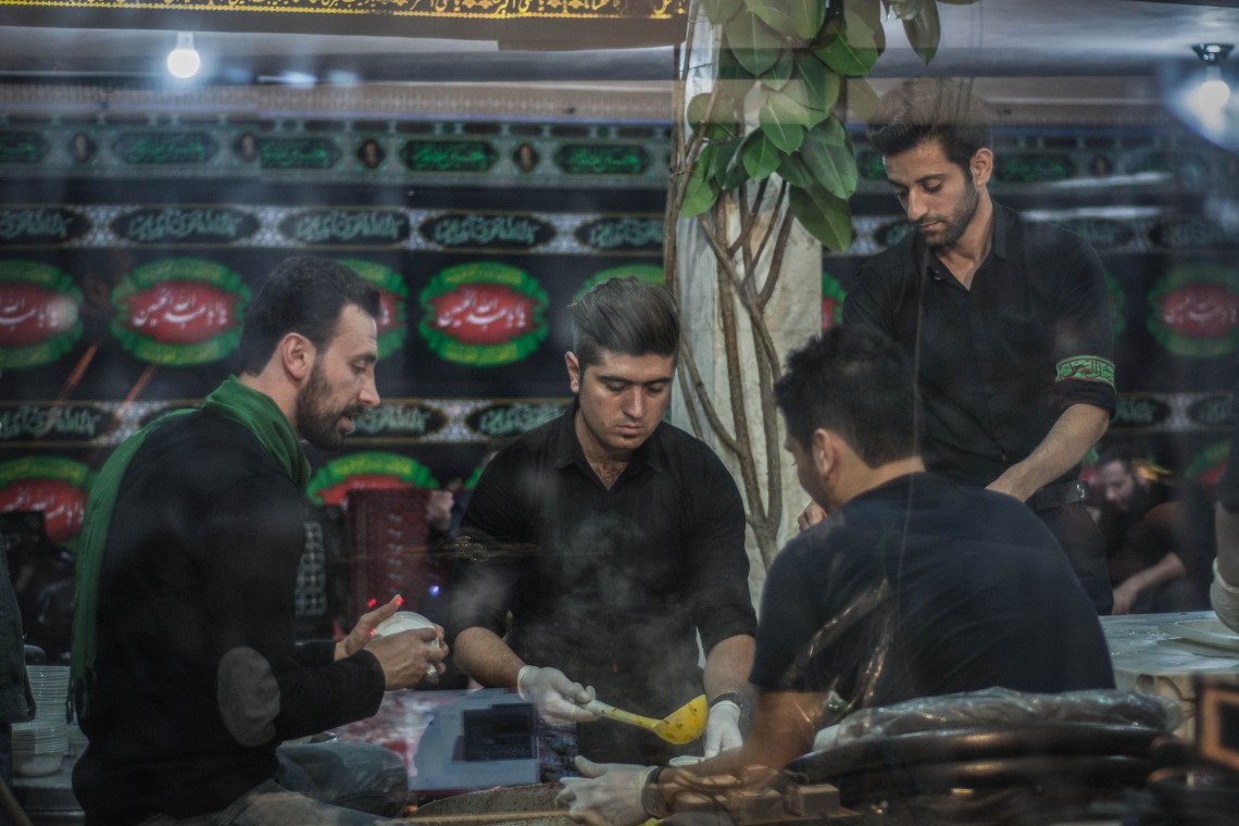 سوگواره پنجم-عکس 18-مبین سمیعی پاقلعه-جلسه هیأت