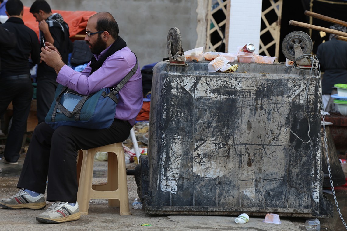 سوگواره چهارم-عکس 21-محمد امین محمودی-پیاده روی اربعین از نجف تا کربلا