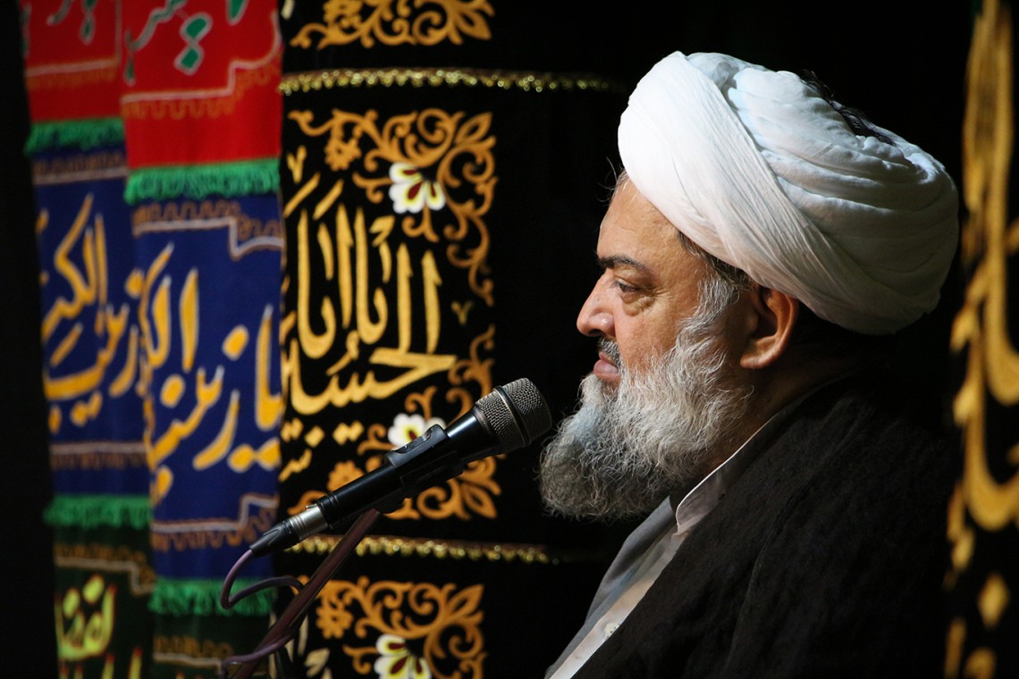 سوگواره چهارم-عکس 16-محمد امین محمودی-جلسه هیأت فضای داخلی