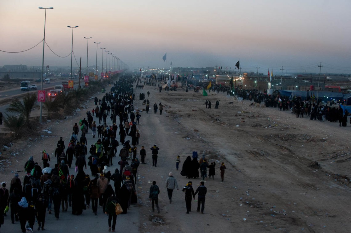 سوگواره چهارم-عکس 17-سجاد صفری دهکردی-پیاده روی اربعین از نجف تا کربلا