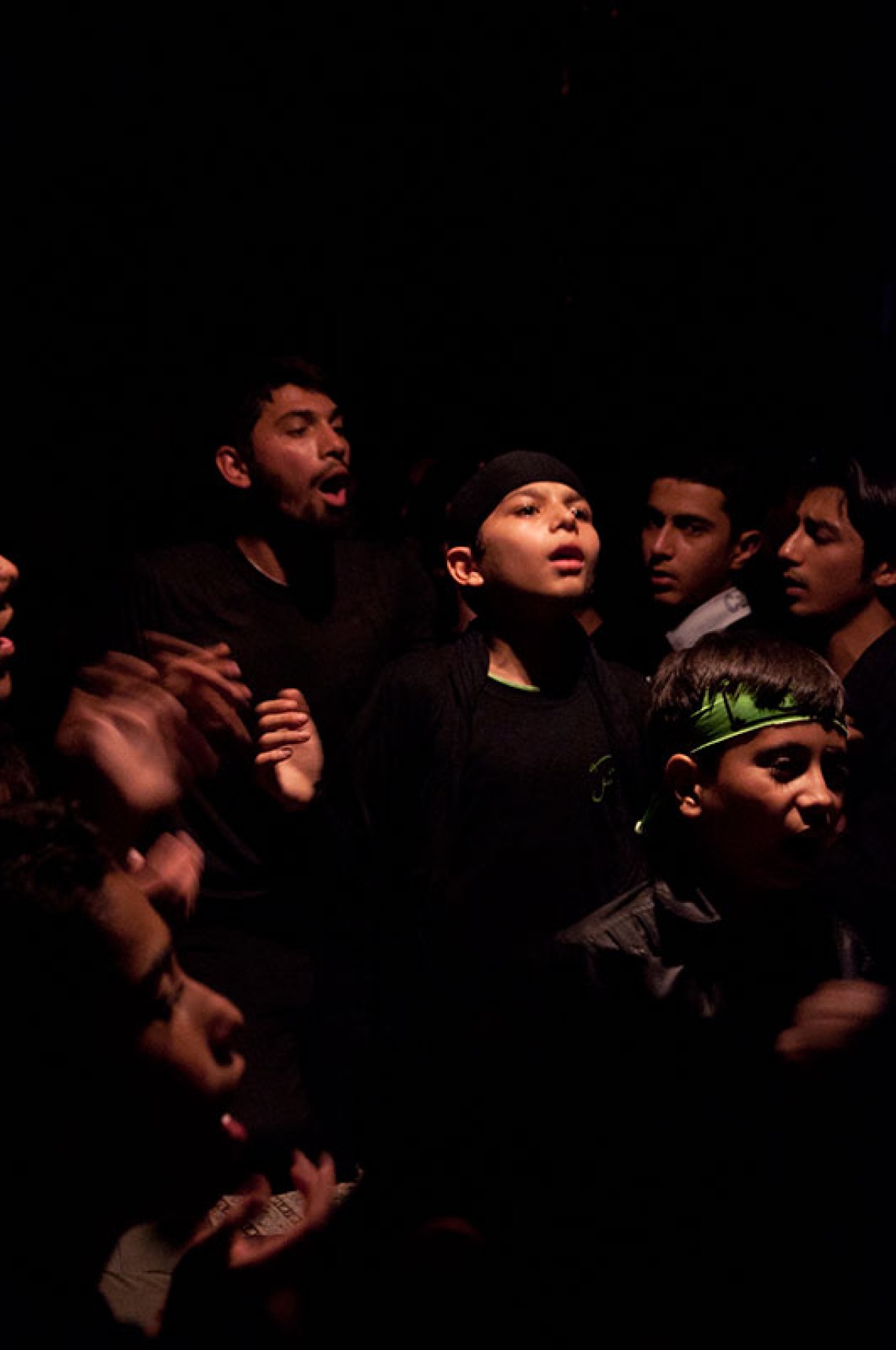 سوگواره چهارم-عکس 8-محسن پائیزی-جلسه هیأت فضای داخلی