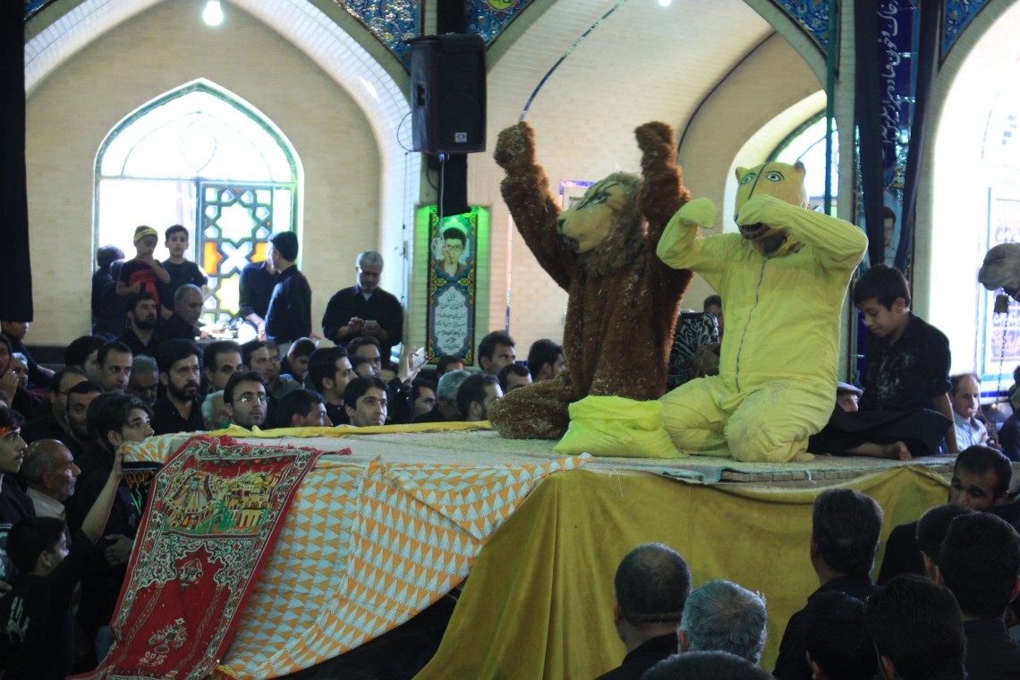 فراخوان ششمین سوگواره عاشورایی عکس هیأت-امیرحسین حسینی-بخش اصلی -جلسه هیأت