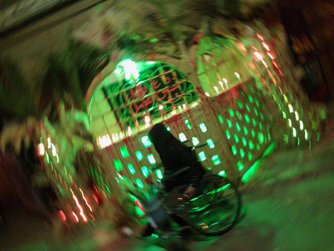 فراخوان ششمین سوگواره عاشورایی عکس هیأت-کوروش درخشان یگانه-بخش اصلی -جلسه هیأت