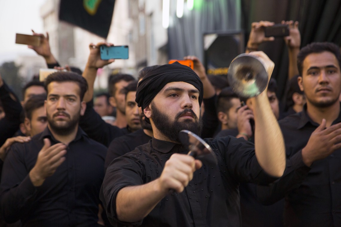 سوگواره پنجم-عکس 6-علیرضا فرخزادیان-جلسه هیأت