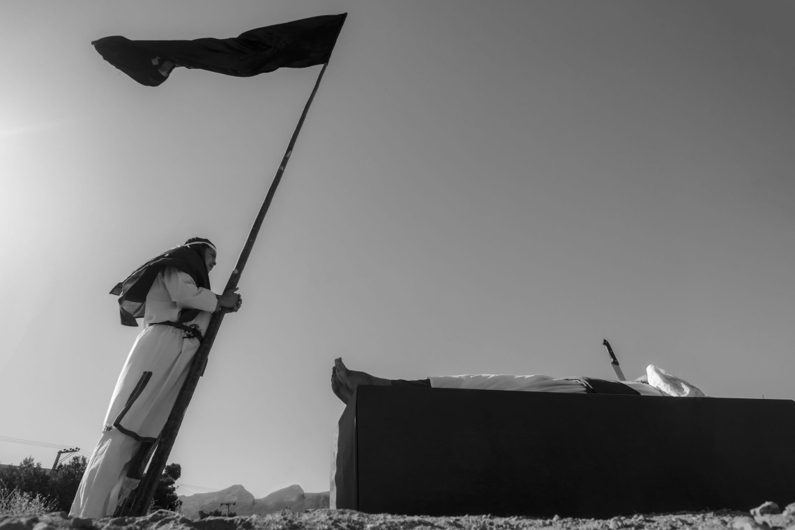 سوگواره پنجم-عکس 14-مهدی مرادی-جلسه هیأت فضای بیرونی