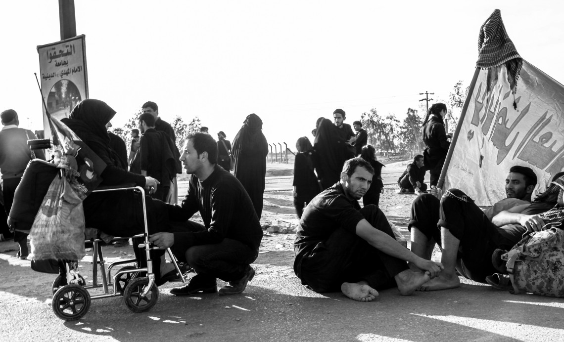 سوگواره پنجم-عکس 14-مهدی مهینی-پیاده روی اربعین از نجف تا کربلا