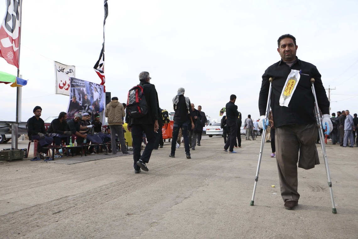 سوگواره پنجم-عکس 4-سید خلیل قیم موسوی-پیاده روی اربعین از نجف تا کربلا