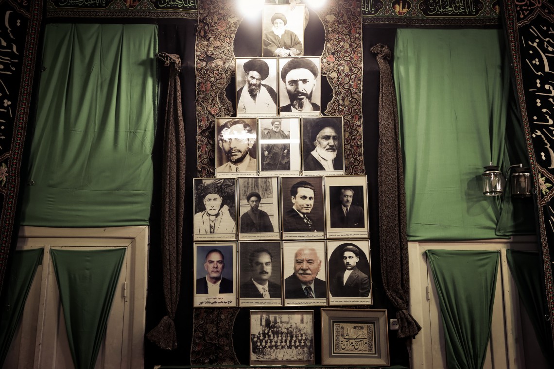 سوگواره پنجم-عکس 10-مقداد مددی-جلسه هیأت فضای بیرونی