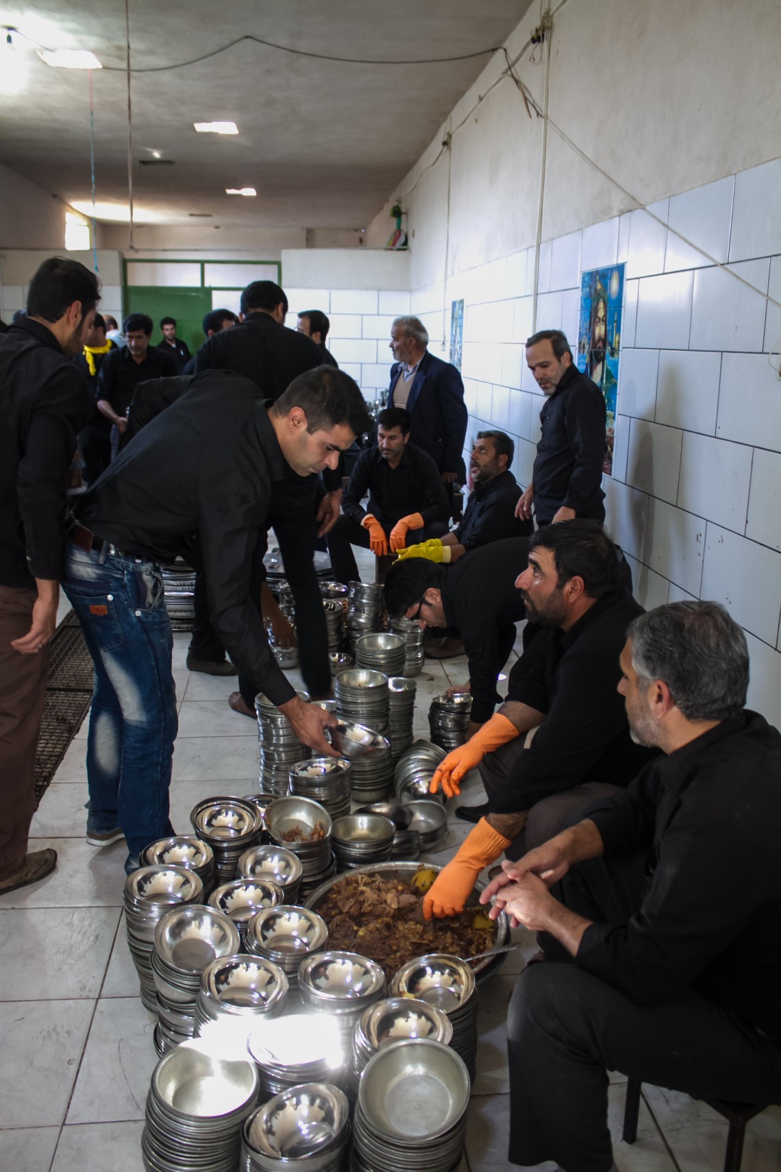 سوگواره پنجم-عکس 4-احسان شکیبا-جلسه هیأت فضای بیرونی