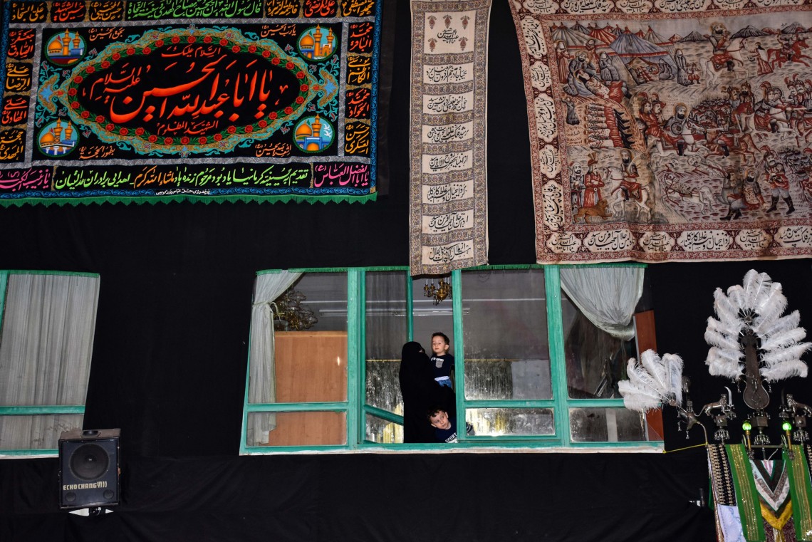 فراخوان ششمین سوگواره عاشورایی عکس هیأت-سید علیرضا رجایی شوشتری-بخش اصلی -جلسه هیأت