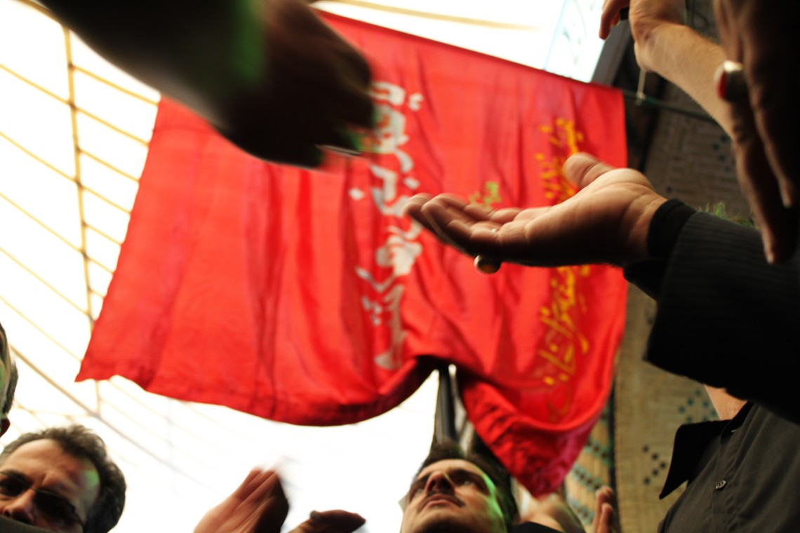 فراخوان ششمین سوگواره عاشورایی عکس هیأت-محمدعلی طاهری پور اصفهانی-بخش اصلی -جلسه هیأت