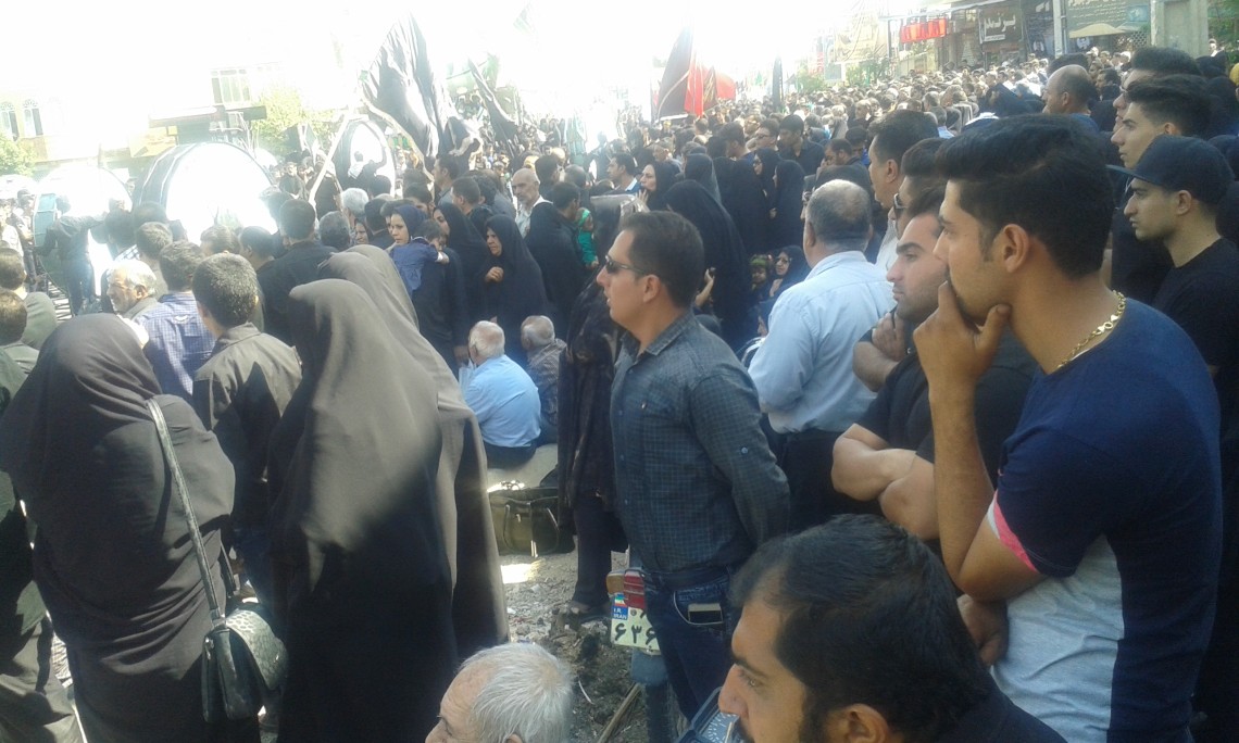 سوگواره پنجم-عکس 4-مریم شفیعیان-جلسه هیأت فضای بیرونی